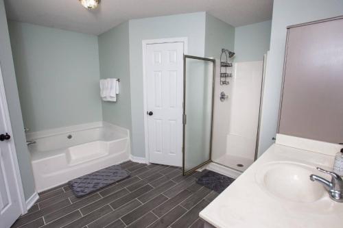 Navarre-Branston Drive Single-Family House