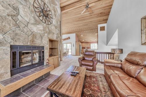5 Spyglass - main image