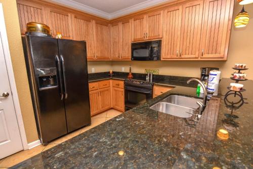 Bella Costa 142 by Teeming Vacation Rentals - image 5