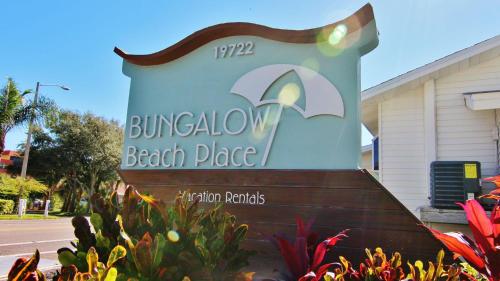 Bungalow Beach Place by Teeming Vacation Rentals - image 11