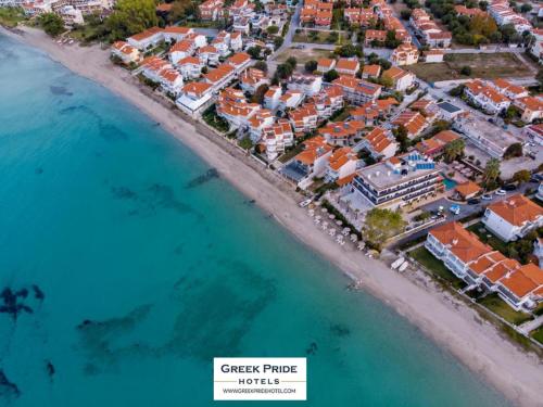 Halkidiki Greek Pride Seafront Hotel in Skála Foúrkas