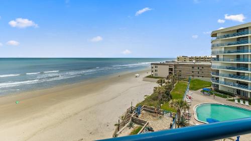 Ebb Tide by Teeming Vacation Rentals - image 5