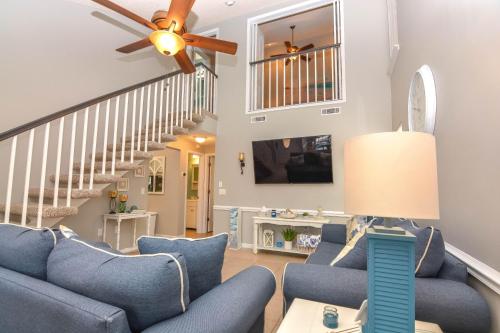 Horizon South 50A by Teeming Vacation Rentals - image 2