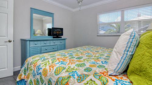 Harbor House North 25 by Teeming Vacation Rentals - image 3