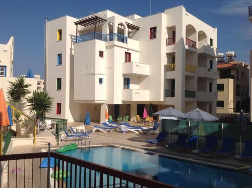 Sea N Lake View Hotel Apartments - main image
