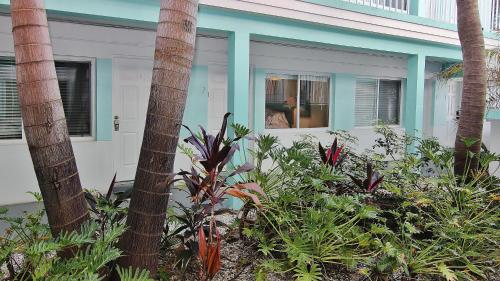 Pass-A-Grill 3 by Teeming Vacation Rentals - image 8