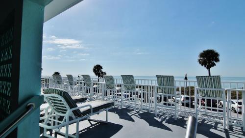 Pass-A-Grill 3 by Teeming Vacation Rentals - image 9