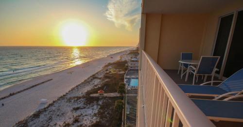 Ocean Reef by Teeming Vacation Rentals - image 8