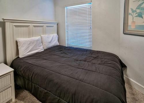 Majestic Towers 2207 by Teeming Vacation Rentals - image 6