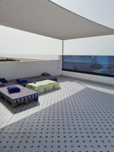 La petite villa avec piscine pieds dans l'eau in Sidi Rahal