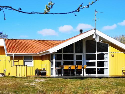 B&B Fanø Vesterhavsbad - 10 person holiday home in Fan - Bed and Breakfast Fanø Vesterhavsbad