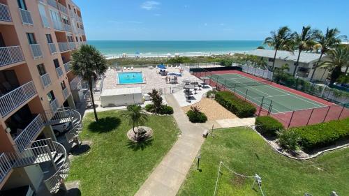 Reef Club by Teeming Vacation Rentals - image 3