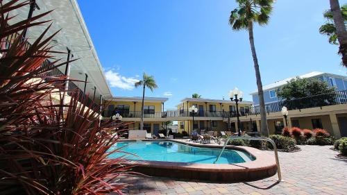 Royal Orleans by Teeming Vacation Rentals - image 12