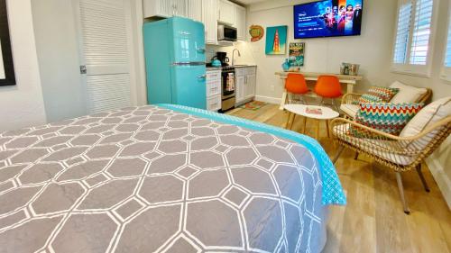 Sea Rocket 8 by Teeming Vacation Rentals - image 7