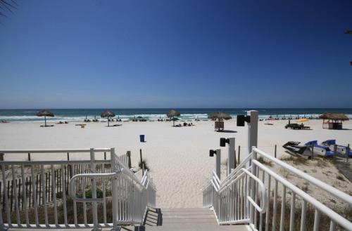 Watercrest 1402 by Teeming Vacation Rentals - image 7
