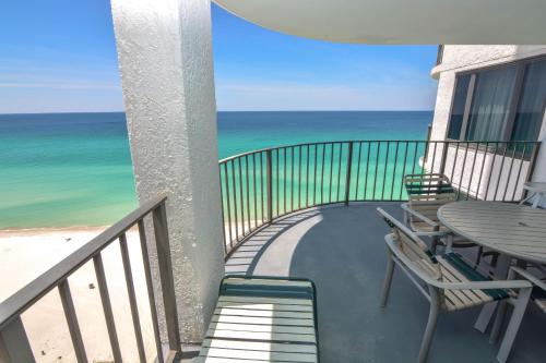 Watercrest 1402 by Teeming Vacation Rentals - image 11