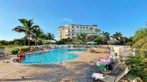 Sunset Vistas by Teeming Vacation Rentals - image 10