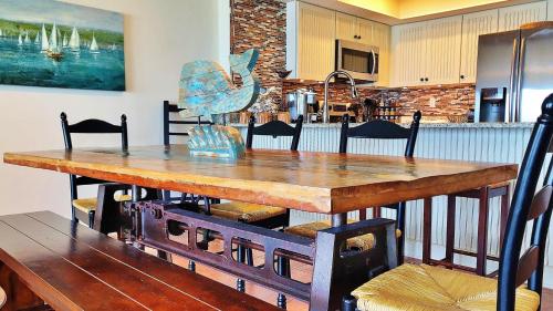 The Pointe 104 by Teeming Vacation Rentals - image 7