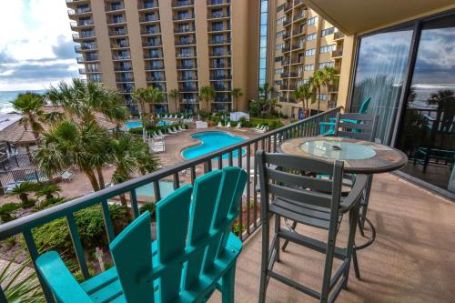 Summerhouse 308 B by Teeming Vacation Rentals - main image