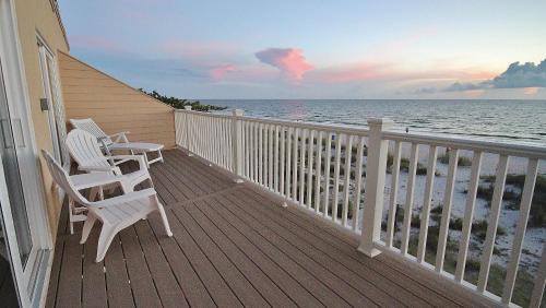 Beach Haven by Teeming Vacation Rentals - image 2