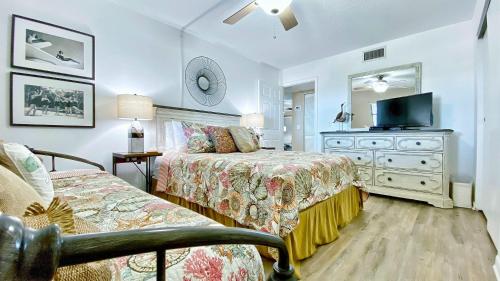Sea Club by Teeming Vacation Rentals