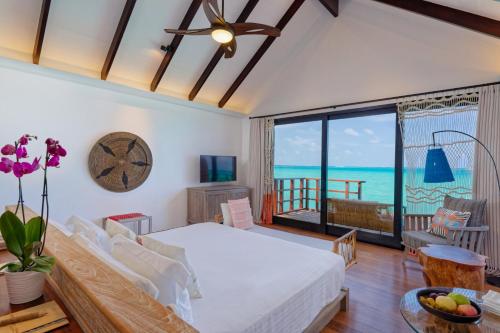 Lagoon Water Villa  image 9