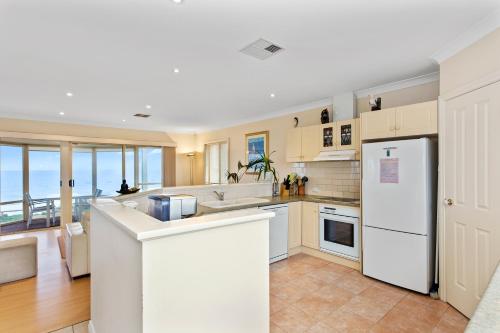 Hayman Aldinga Beach