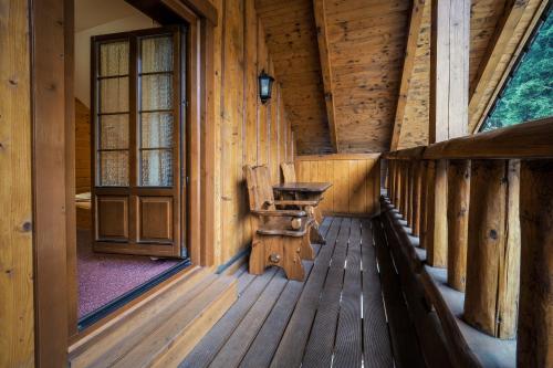 Srub Karolina in 德斯特尼奧歷基克賀拉赫