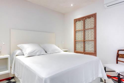 Four-Bedroom House image 1