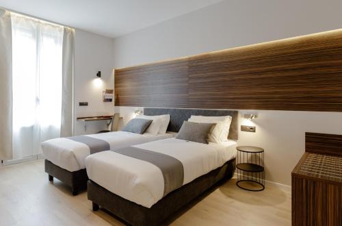 Aiello Hotels - Centrale - Tap to explore photos