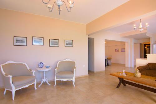 Kristallia - Elounda seafront vacation rental