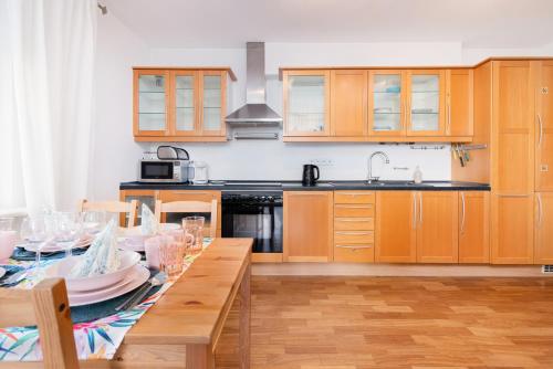 Apartments Tarifa - by the sea by Noclegi Renters - image 5