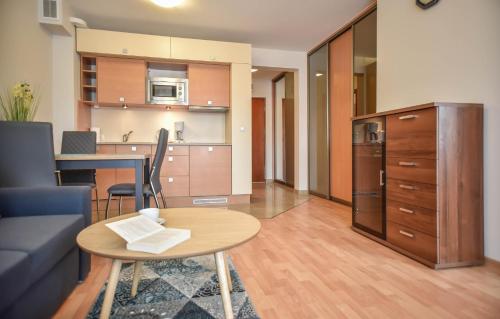 One-Bedroom Apartment with a garage space - Zdrojowa 16 Street image 10