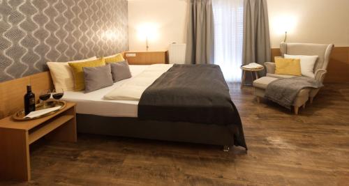 Gästehaus Zehmerhof Room Type - Double Room with Kitchenette