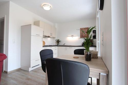 Apartment with Terrace image 10
