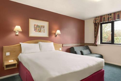 Days Inn Michaelwood M5