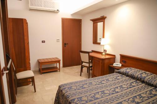 Hotel La Giara - Tap to explore photos