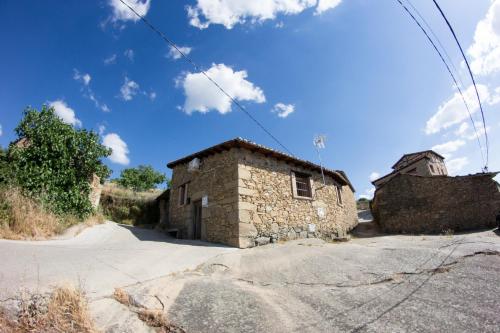 CASA DE PIEDRA - Apartment - Casas del Monte