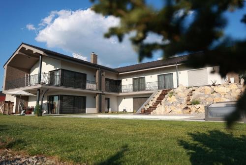 Villa Panorama - Luxurious equipped modern spacious villa - Accommodation - Skalica