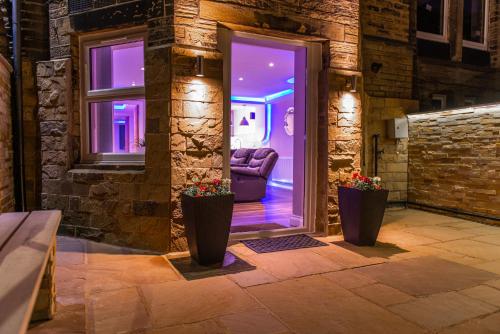 View, Optimal Apartments in Manningham