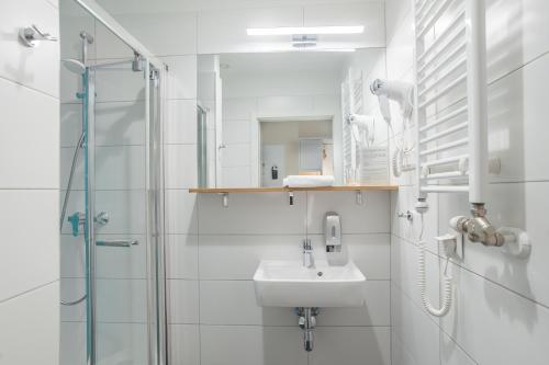 Hotel Traffic Wrocław - image 11