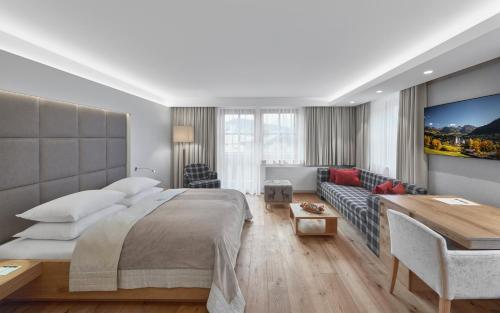 1 queen bed