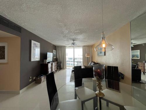2BR Condo at Isla Verde Beach, San Juan (foto 6)