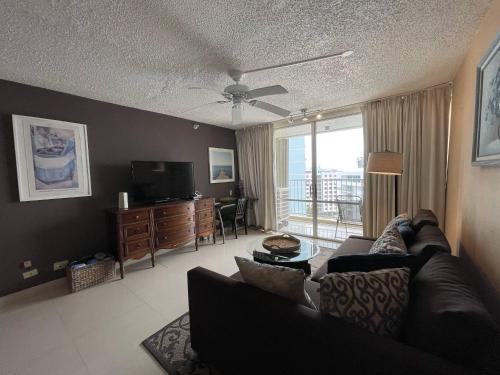 2BR Condo at Isla Verde Beach, San Juan (foto 8)