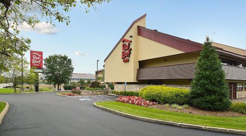 Red Roof Inn Louisville East - Hurstbourne