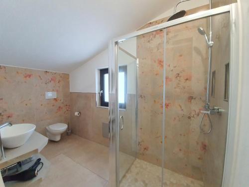 Bathroom, Villa Rio Claro - Rio Claro Holiday Rooms in Fondi