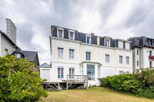 Marie Galante, les pieds dans l'eau, Saint-Malo gîte à louer Rocabey