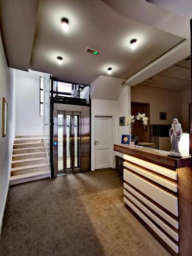 Vestibule, Hotel Soldo in Međugorje