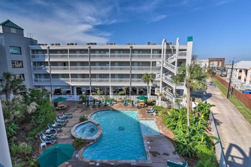 Beachfront Casa Del Mar Condo with Ocean Views! - image 2