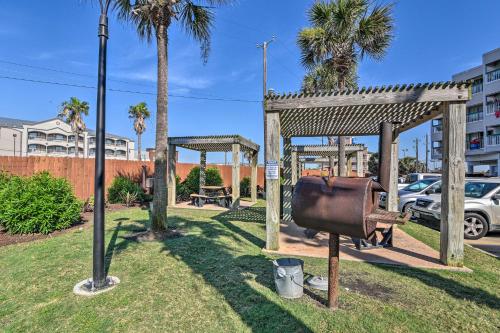 Beachfront Casa Del Mar Condo with Ocean Views! - image 9